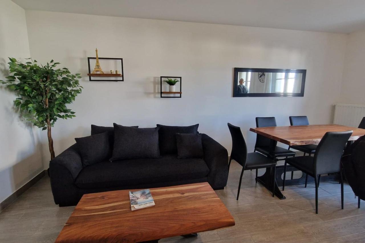 Appartement Chic Gold - 5Min Disneyland Serris Buitenkant foto