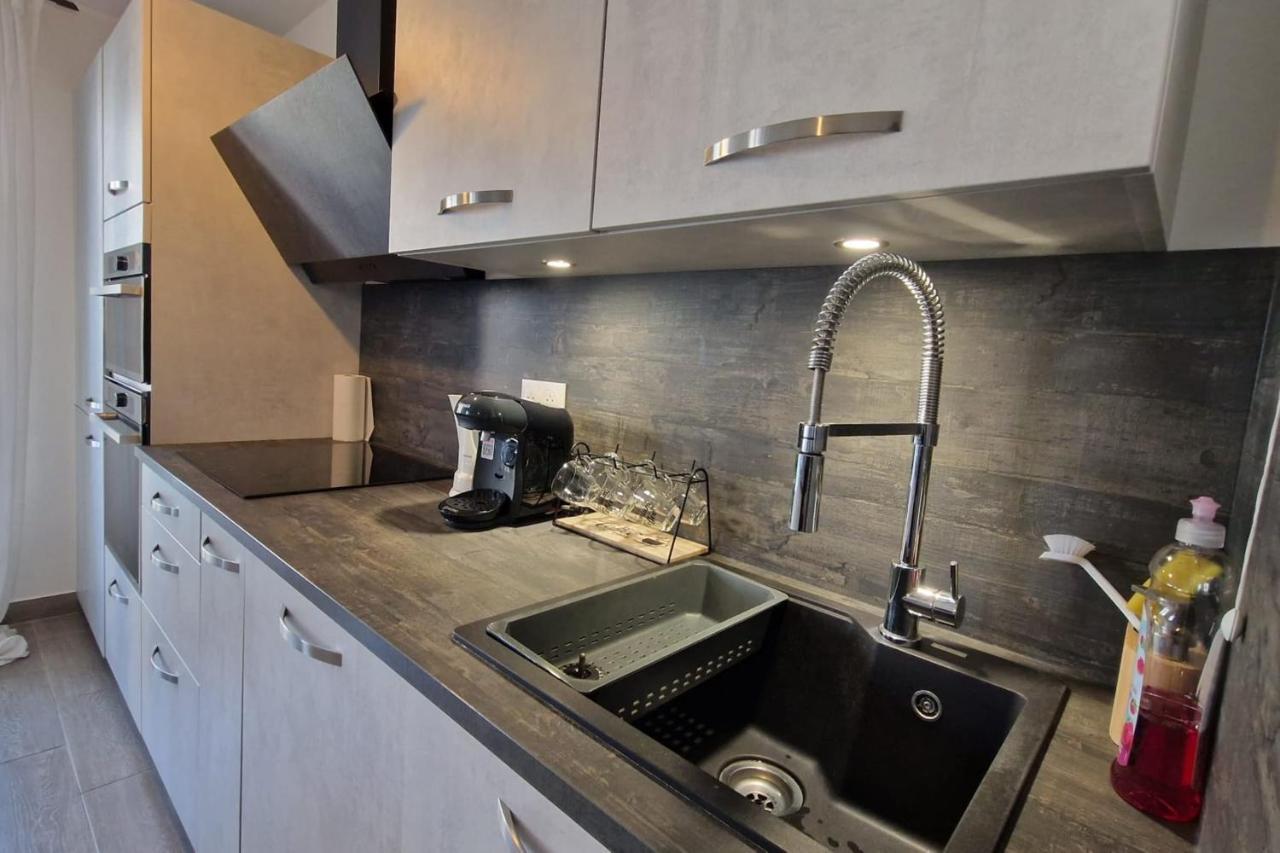 Appartement Chic Gold - 5Min Disneyland Serris Buitenkant foto