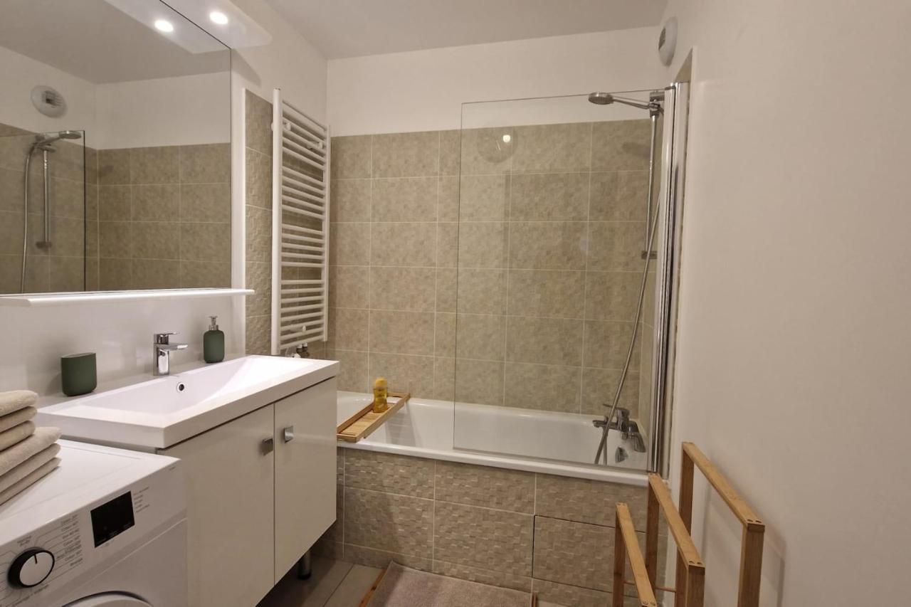 Appartement Chic Gold - 5Min Disneyland Serris Buitenkant foto